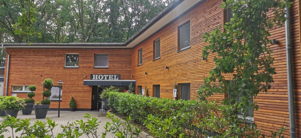 Hotel Am Springhorstsee โกรสบวร์กวีเดิล ภายนอก รูปภาพ