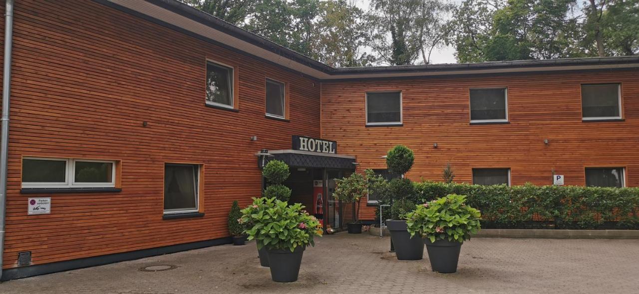 Hotel Am Springhorstsee โกรสบวร์กวีเดิล ภายนอก รูปภาพ