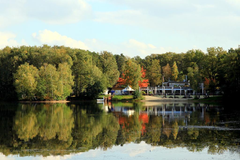 Hotel Am Springhorstsee โกรสบวร์กวีเดิล ภายนอก รูปภาพ