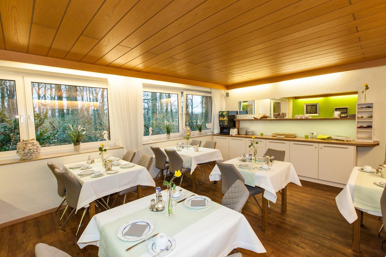 Hotel Am Springhorstsee โกรสบวร์กวีเดิล ภายนอก รูปภาพ