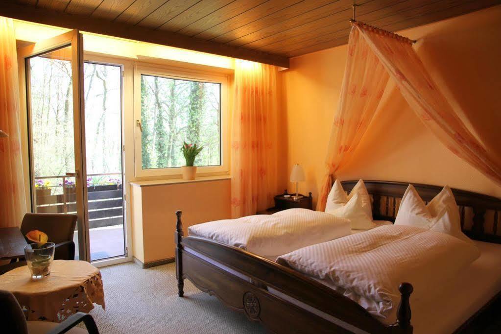 Hotel Am Springhorstsee โกรสบวร์กวีเดิล ภายนอก รูปภาพ