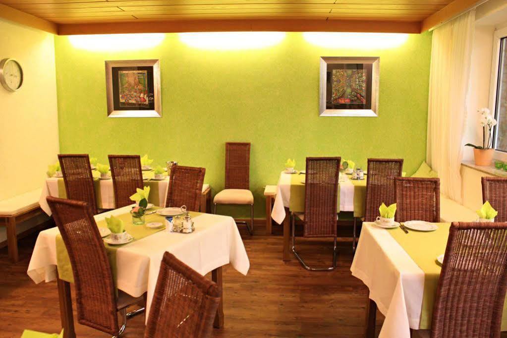 Hotel Am Springhorstsee โกรสบวร์กวีเดิล ภายนอก รูปภาพ